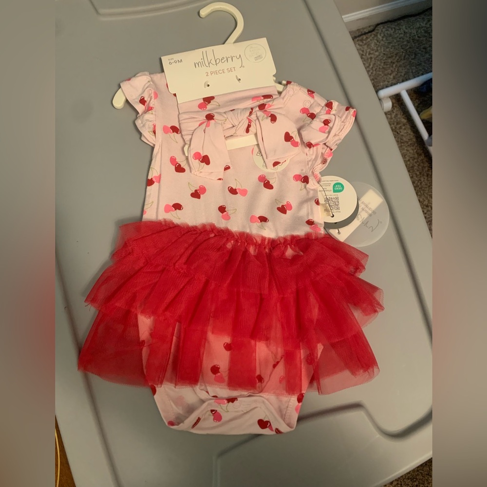 Milkberry bamboo Baby Bodysuit with Red Tulle Skirt